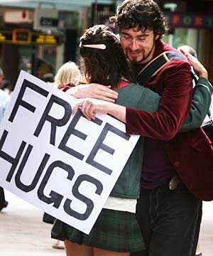 Free Hugs - Juan Mann